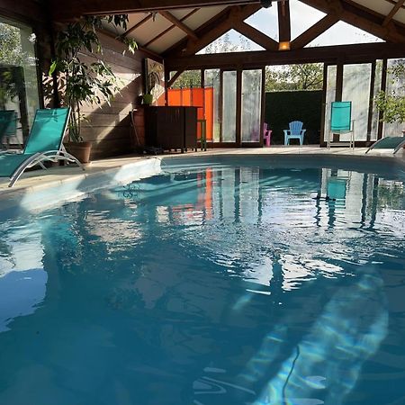 Maison Avec Piscine Et Sauna A Vire Exterior photo